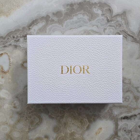 NEW Christian Dior Jewelry Travel Case Round Toile de Jouy Mini Zip Pouch Perfum - Picture 2 of 6